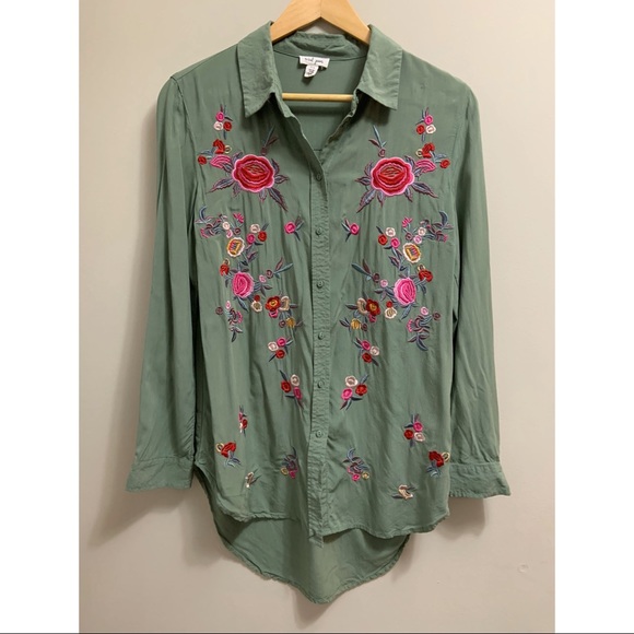 Boho Embroidered Blouse | Size: Small - Picture 6 of 9